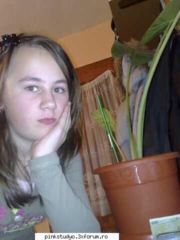 Despre Tine - sall! sunt marya imi place s desenez shy s cant - DeSpRe TiNe