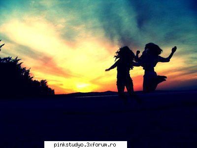 HEIII , lume - Hei, Denisa, bine ai venit pe Pink Studyo >;d< - DeSpRe TiNe